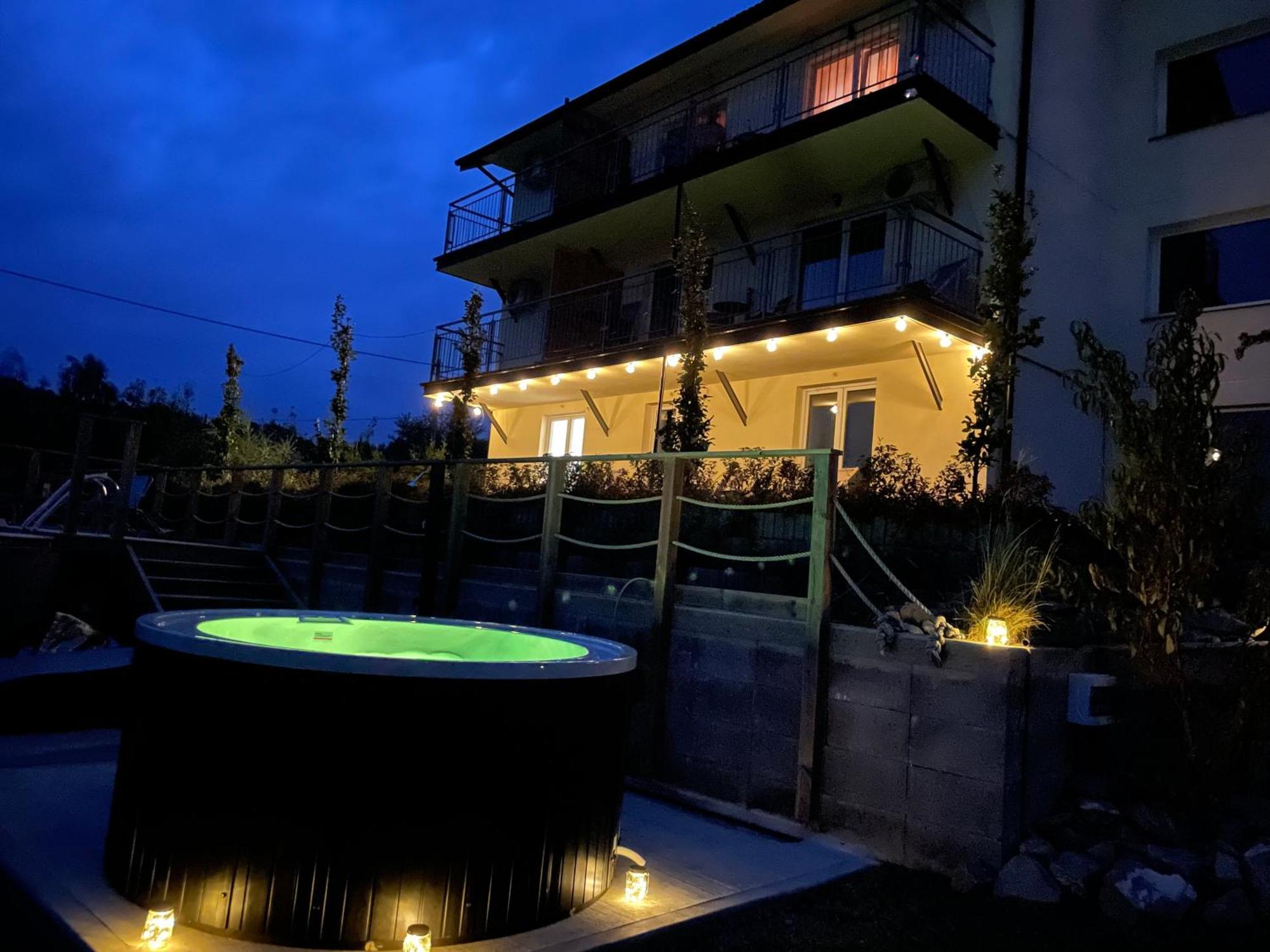 Apartamentwroznowiepl Экстерьер фото