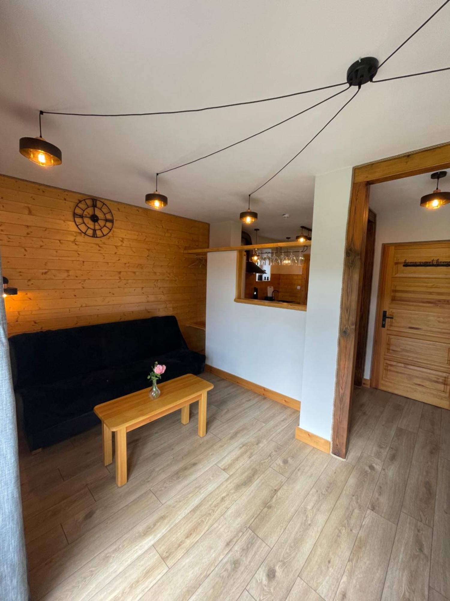 Apartamentwroznowiepl Экстерьер фото