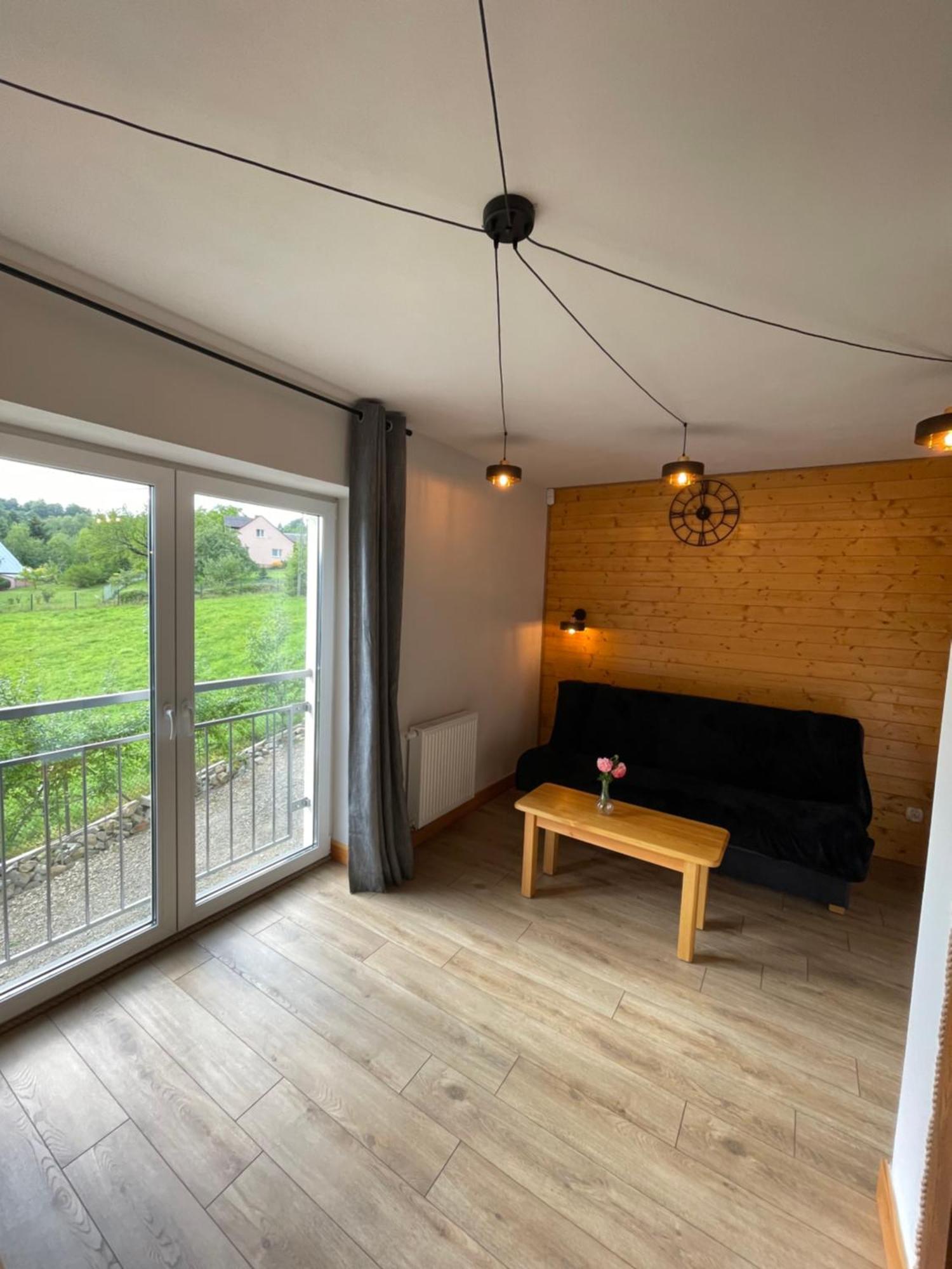 Apartamentwroznowiepl Экстерьер фото